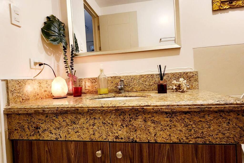 Casa Antonio At Fairway Terraces Family Penthouse 2Br Wi-Fi Nr Golf, Airport, Fort Bgc 마닐라 외부 사진