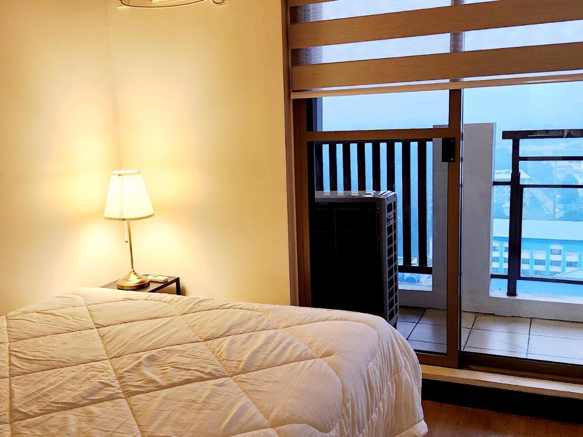 Casa Antonio At Fairway Terraces Family Penthouse 2Br Wi-Fi Nr Golf, Airport, Fort Bgc 마닐라 외부 사진