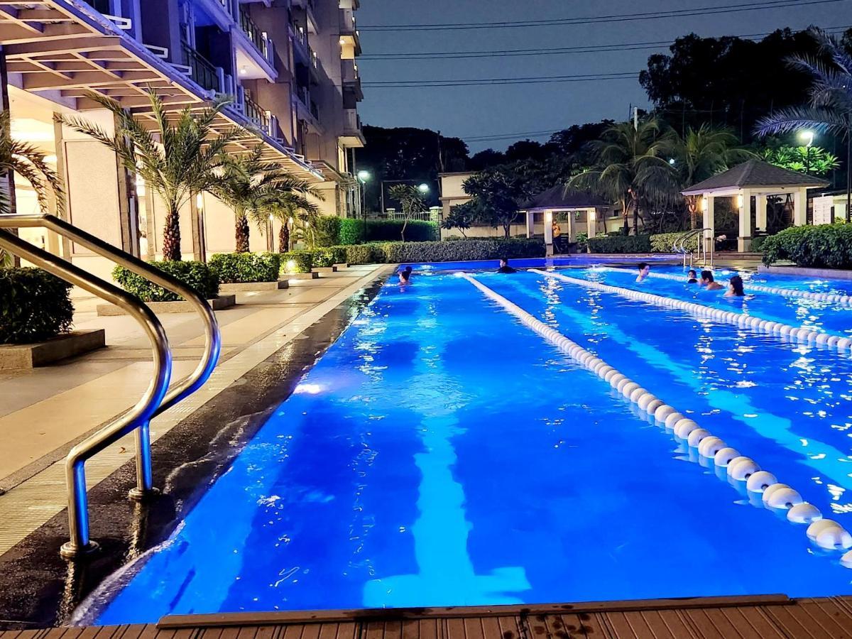 Casa Antonio At Fairway Terraces Family Penthouse 2Br Wi-Fi Nr Golf, Airport, Fort Bgc 마닐라 외부 사진